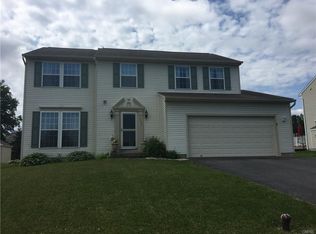 5422 Quamby Rd, Clay, NY 13041