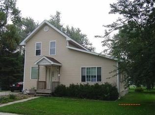 1124 Ann St, Grinnell, IA 50112