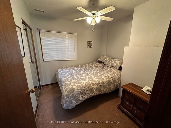 3rd image of 1043 Lena Ave Room 1