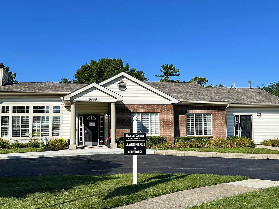 Eagle Crest Apartments