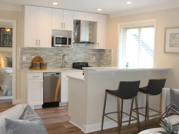 3100 9th Rd N APT 9, Arlington, VA 22201