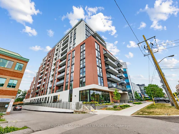 699 Sheppard Ave E #505, Toronto, ON M2K 2Z3