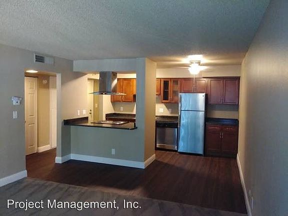 2nd image of 1701 O St APT 219