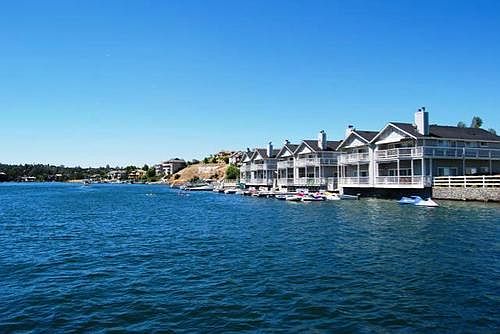 1st image of 1031 Shoreline Dr #10