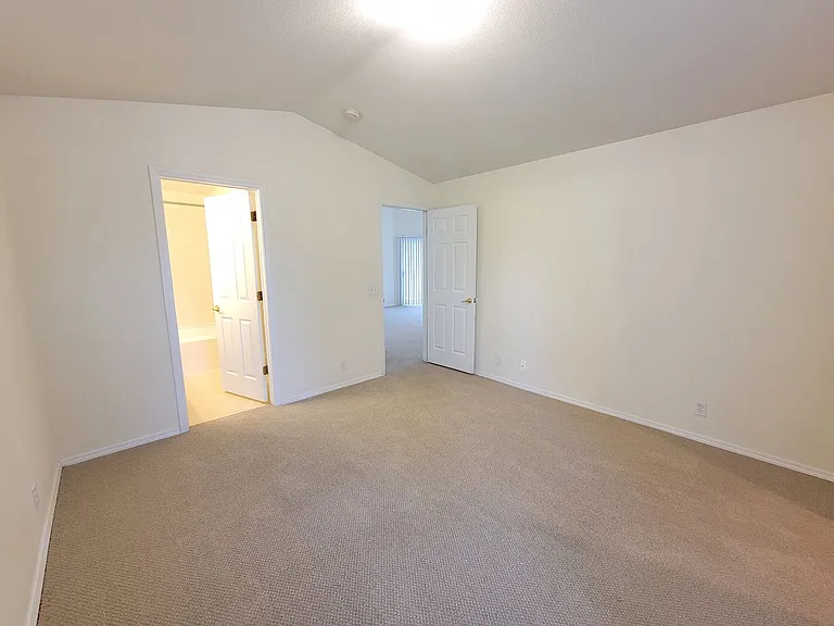 3650 Strawberry Field Grv #G — Photo 11