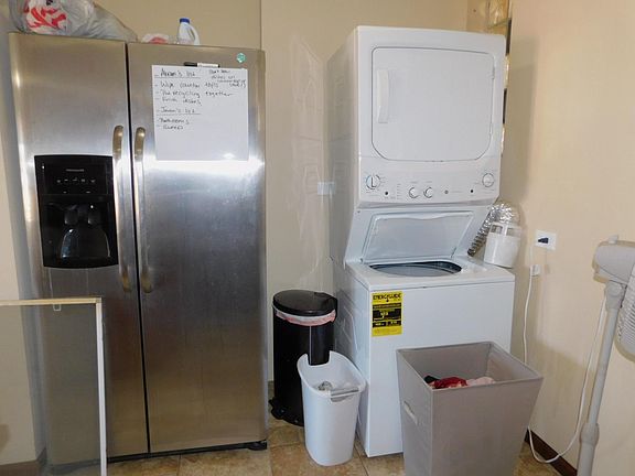 5th image of 1325 W Touhy Ave #22