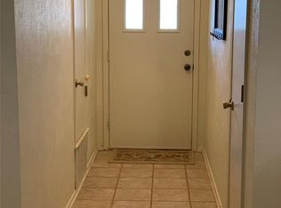 1733 Briar Run, Benbrook, TX 76126