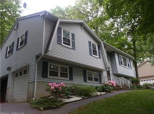 52 Webster Rd, East Lyme, CT 06333