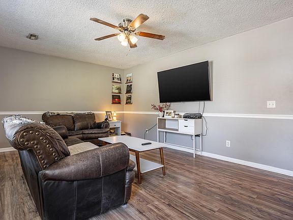 5th image of 6076 Old Dayton Pike