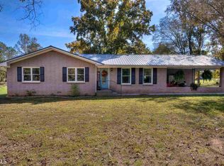 389 Lakeview Rd, Rockmart, GA 30153