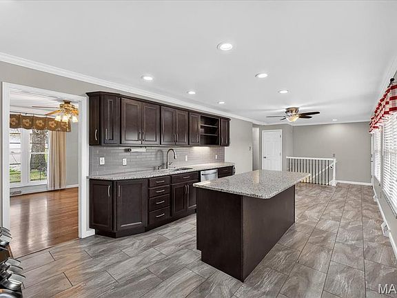 5th image of 110 Wildwood Ct