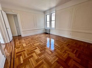 86-24 115th St #1, Richmond Hill, NY 11418