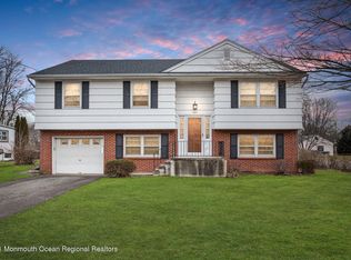 424 Smith Ct, Cliffwood, NJ 07721