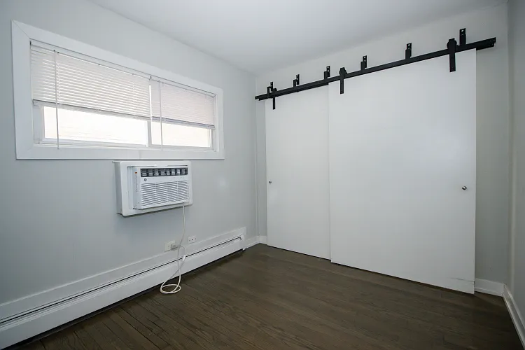 5960 N Winthrop Ave #58-1E — Photo 8