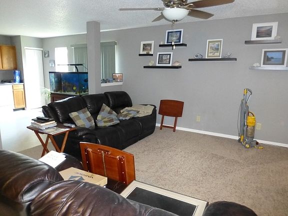 2nd image of 2714 Priest Dr