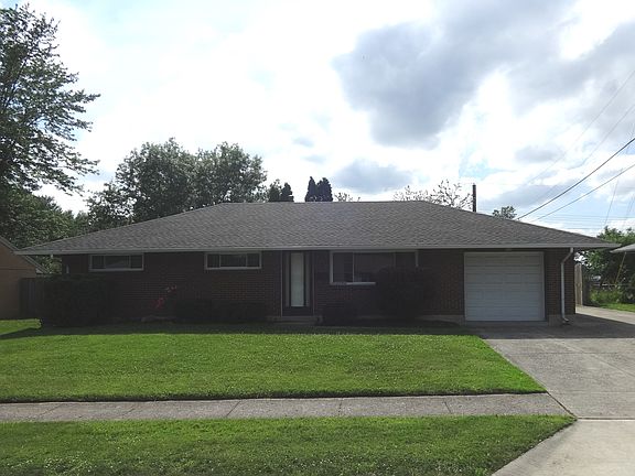 All Brick w/ Concrete Drive