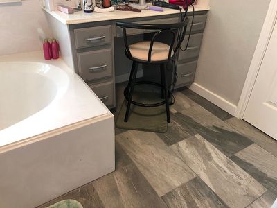 6203 Venice St, Cove, TX, 77523