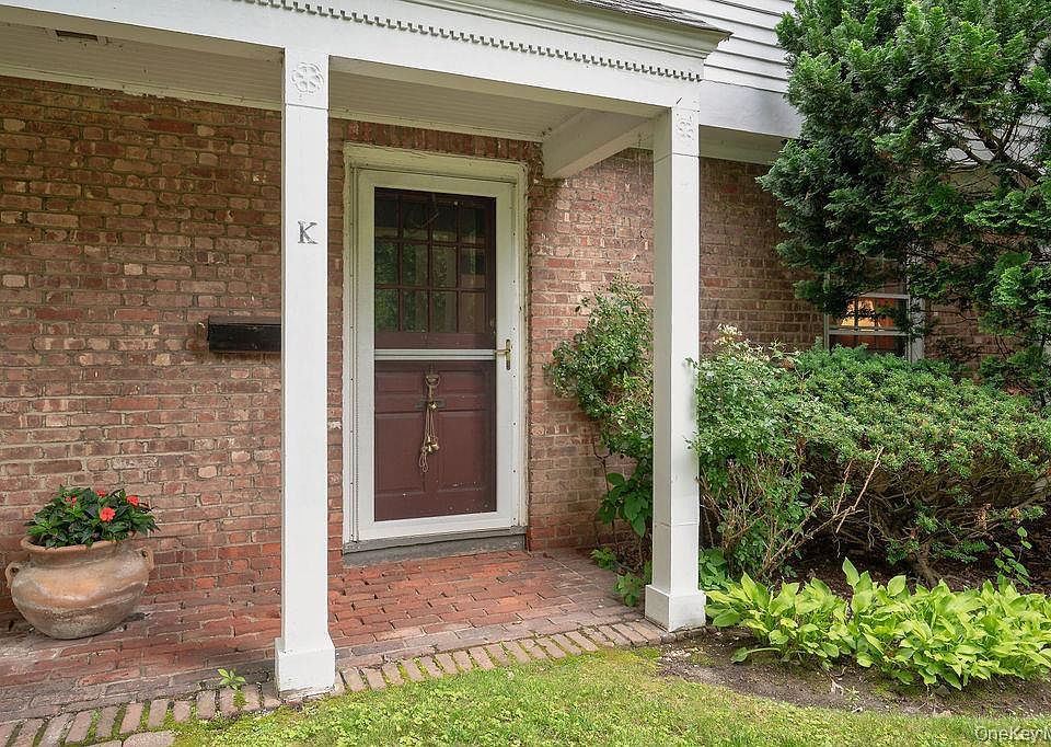 1st image of 30 Pondview Road #K
