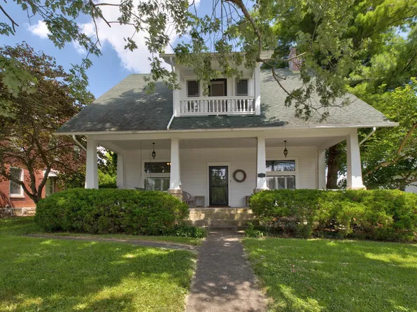 1447 Cypress St, Paris, KY 40361