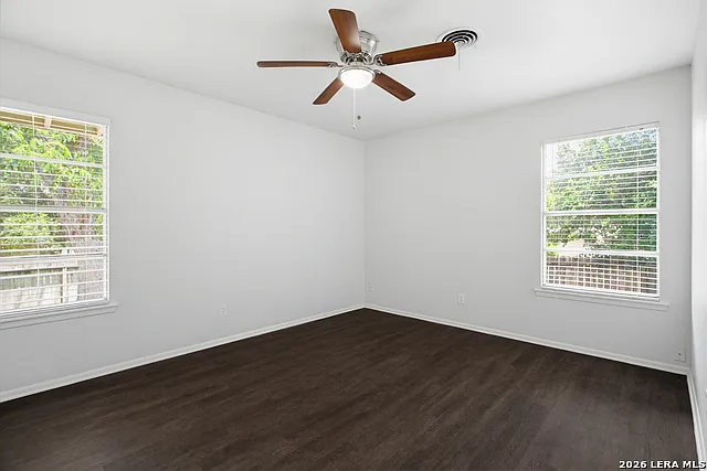 2125 E Lawndale Dr — Photo 13
