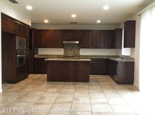 10234 Porto Moniz Way, Elk Grove, CA 95757