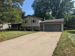 517 Garfield Ave, Sparta, WI 54656