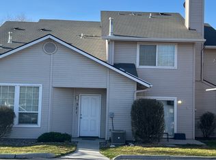 575 W Idaho Ave #575, Meridian, ID 83642