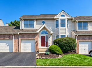 237 Ridings Cir, Macungie, PA 18062