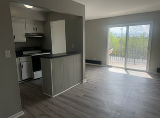 3190 Valerie Arms Dr #10, Dayton, OH 45405