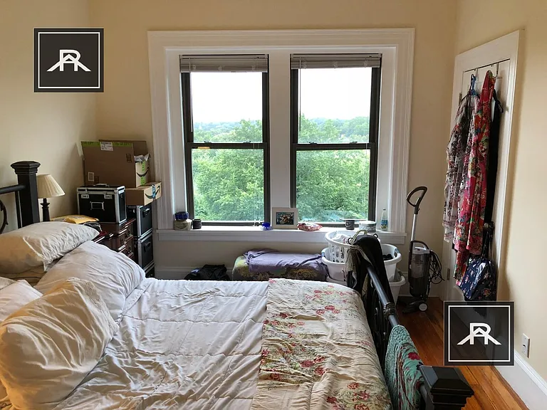 1461 Beacon St #3 — Photo 7