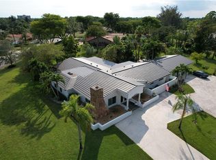 9901 NW 39th Ct, Coral Springs, FL 33065