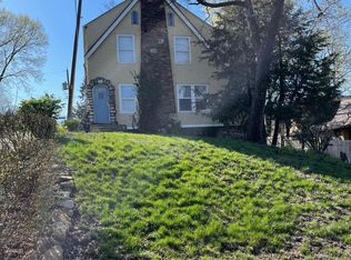 4918 Lydia Ave, Kansas City, MO 64110
