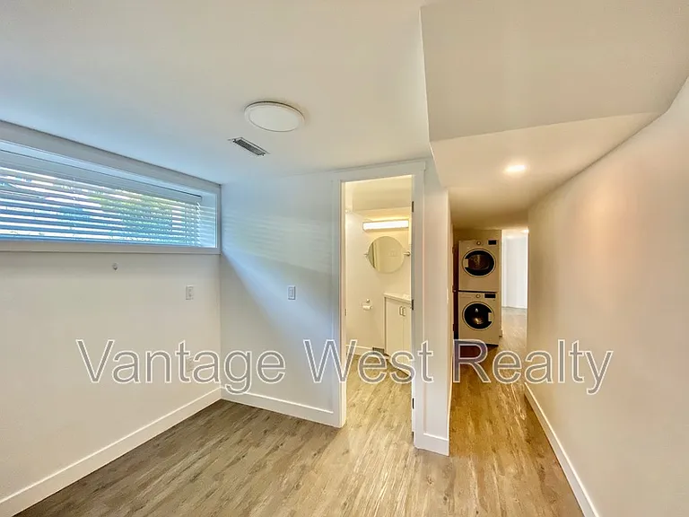 105B Boppart Ct — Photo 15