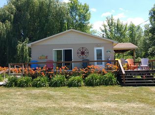 16840 McCormick Ln, Clayton, NY 13624