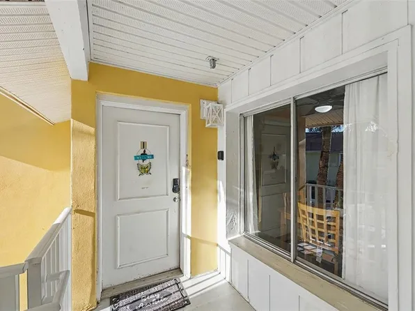 3765 41st St S Unit I, Saint Petersburg, FL 33711