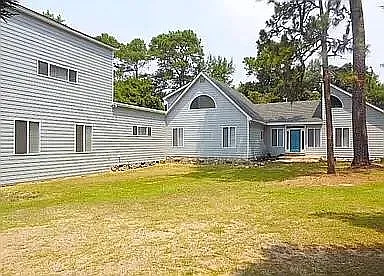 3335 Lake Bend Dr Photo 1