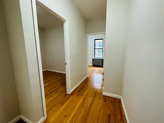 Rented by DeSimone Real Estate | media 6