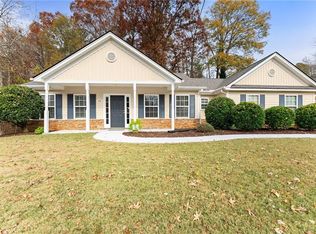 584 Jefferson Walk Cir, Jefferson, GA 30549