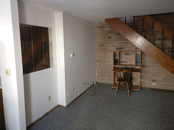 4th image of 547 Monticello Ave #2-B