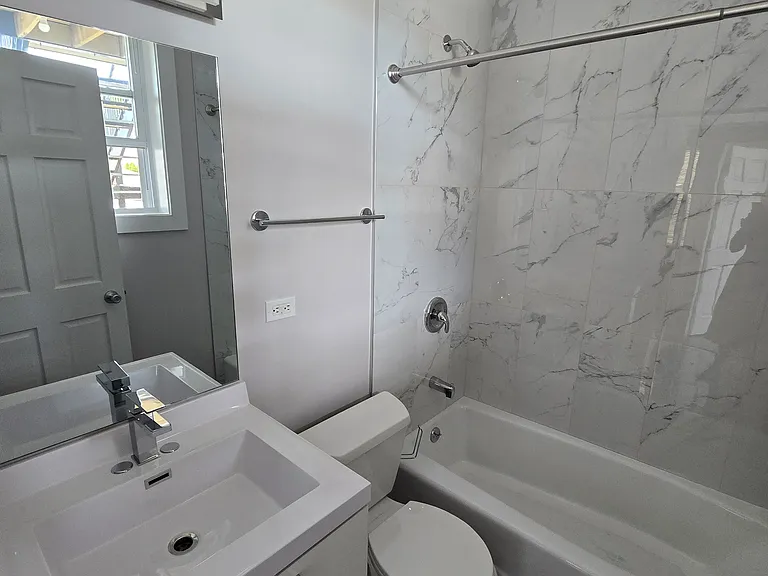 6141 N Richmond St #G — Photo 28