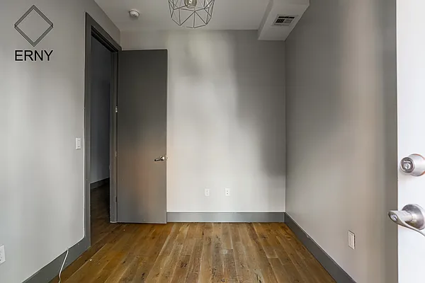 Rented by ERNY LLC | media 8