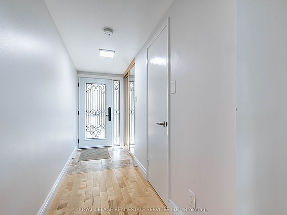 5th image of 1855 Maple Ridge Dr #35