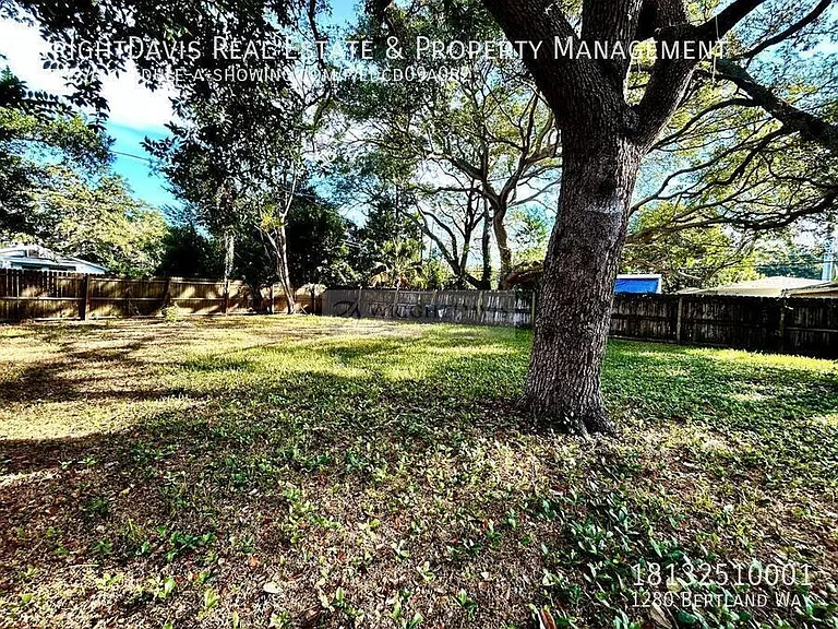 1280 Bertland Way — Photo 21
