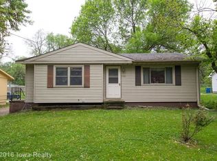 1527 E Virginia Ave, Des Moines, IA 50320
