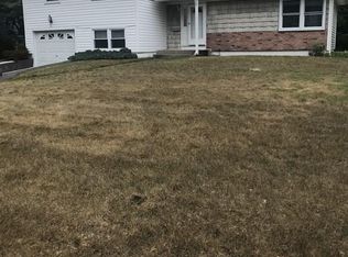 53 Ashley Rd, Holyoke, MA 01040