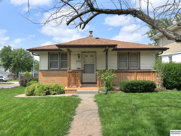 4432 Frederick St, Omaha, NE 68105