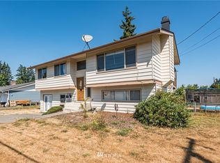 323 E Ahlvers Rd, Port Angeles, WA 98362