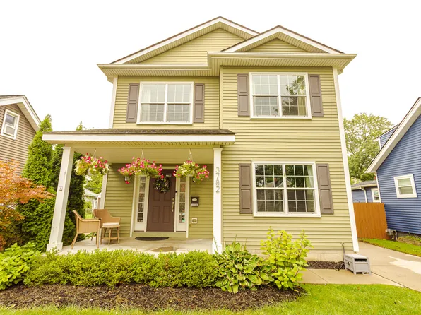 3782 Oakshire Ave, Berkley, MI 48072