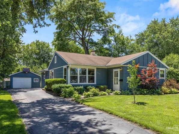 3419 Campbell St, Rolling Meadows, IL 60008