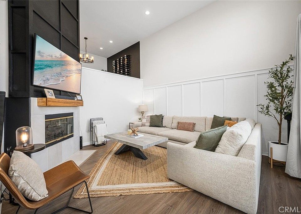 1st image of 6237 Surfcove Cir